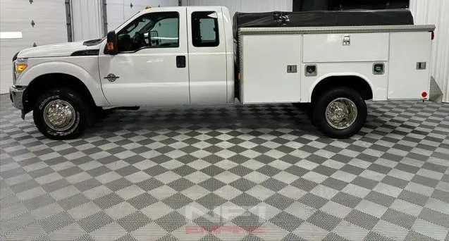 Ford F-350 XL