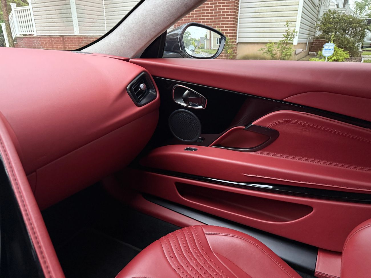 2017 ASTON MARTIN DB11 BASE