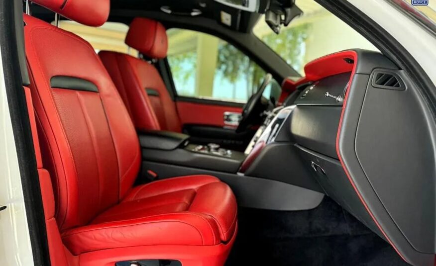 2021 ROLLS-ROYCE CULLINAN BASE