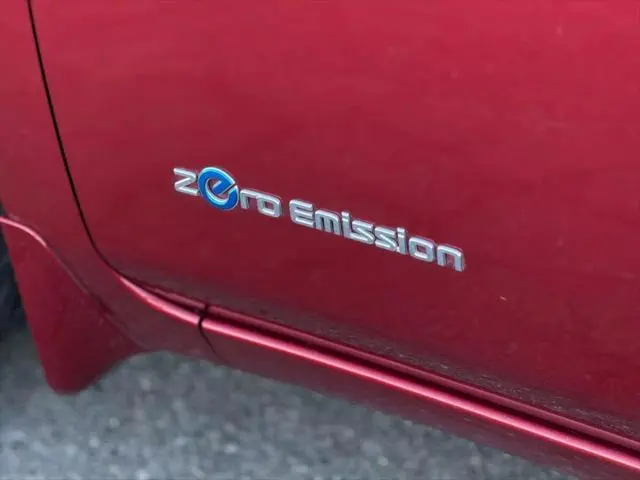 2013 Nissan Leaf S