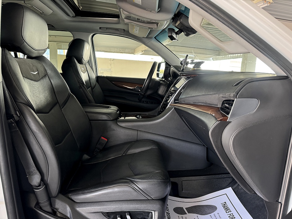 Cadillac Escalade ESV Luxury