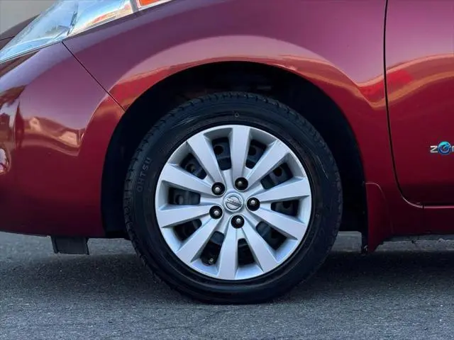 2013 Nissan Leaf S
