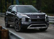2025 Mitsubishi Outlander PHEV