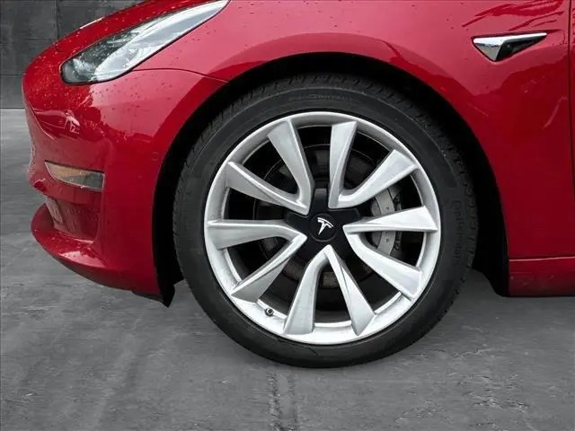 2020 Tesla Model 3 Long Range