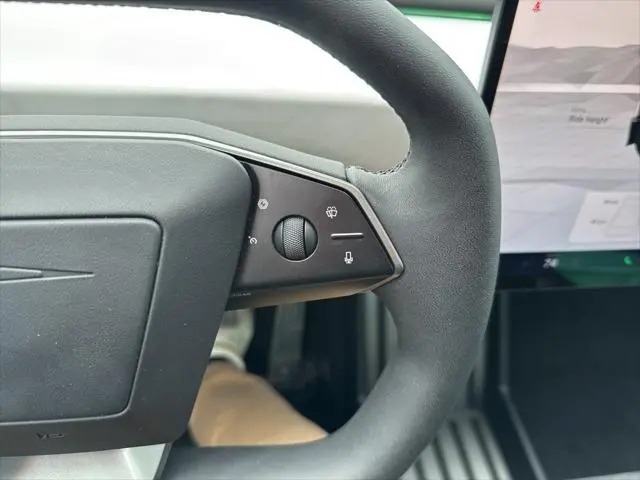 2024 Tesla Cybertruck All-Wheel Drive
