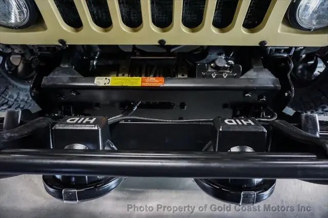 2004 Hummer H1 4-Passenger Open Top Hard Doors
