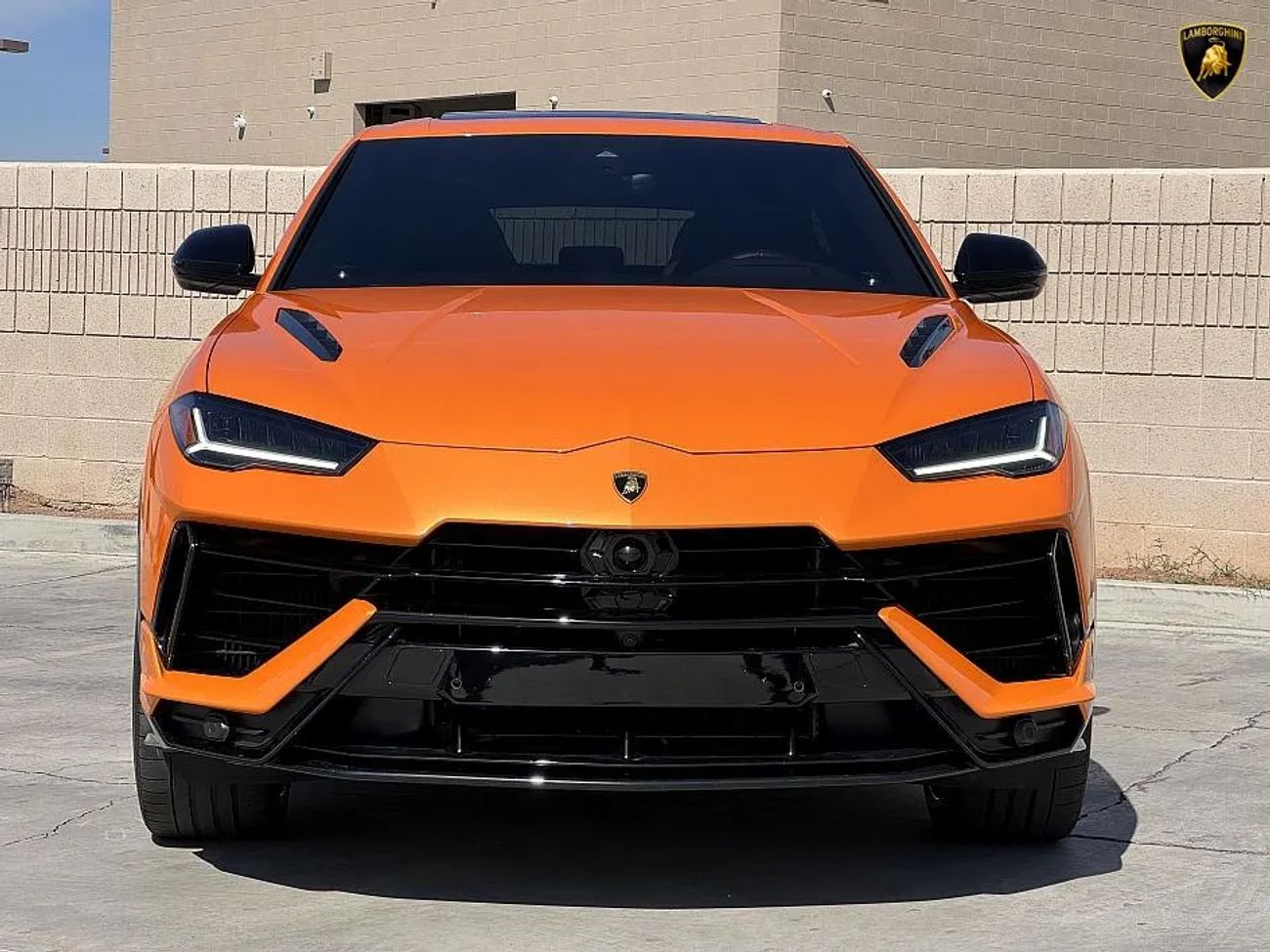 LAMBORGHINI URUS S