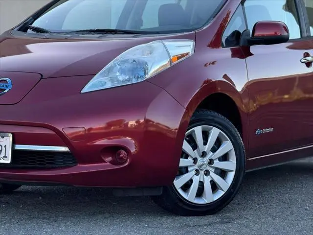 2013 Nissan Leaf S