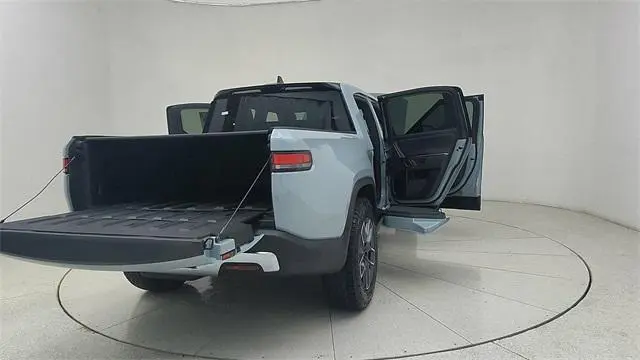 2022 Rivian R1T Adventure