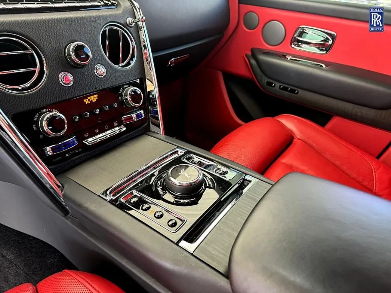 2021 ROLLS-ROYCE CULLINAN BASE