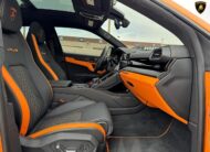LAMBORGHINI URUS S