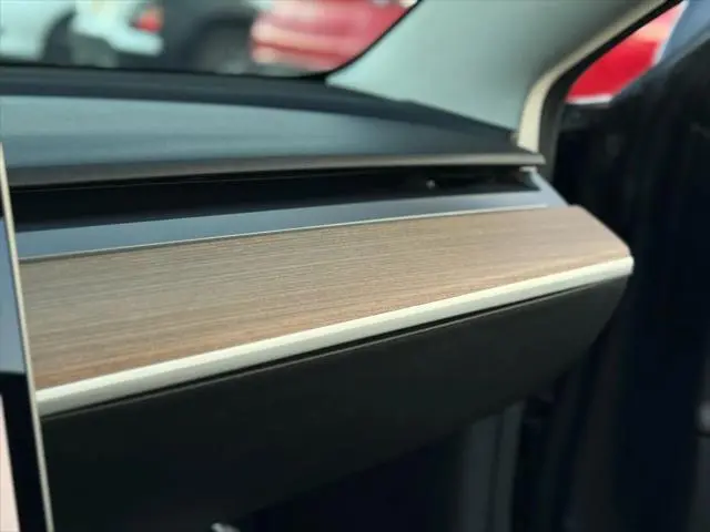 2022 Tesla Model 3 Standard Range