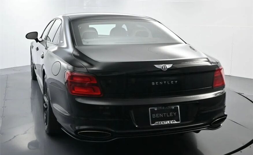 BENTLEY FLYING SPUR SPEED SEDAN 4D