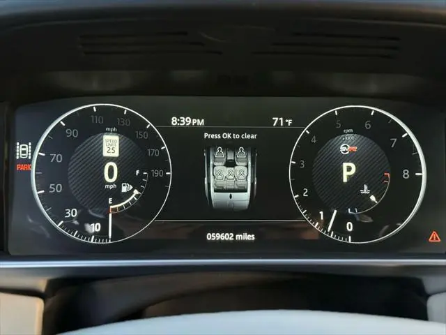2017 Land Rover Range Rover Sport 5.0L Supercharged SVR