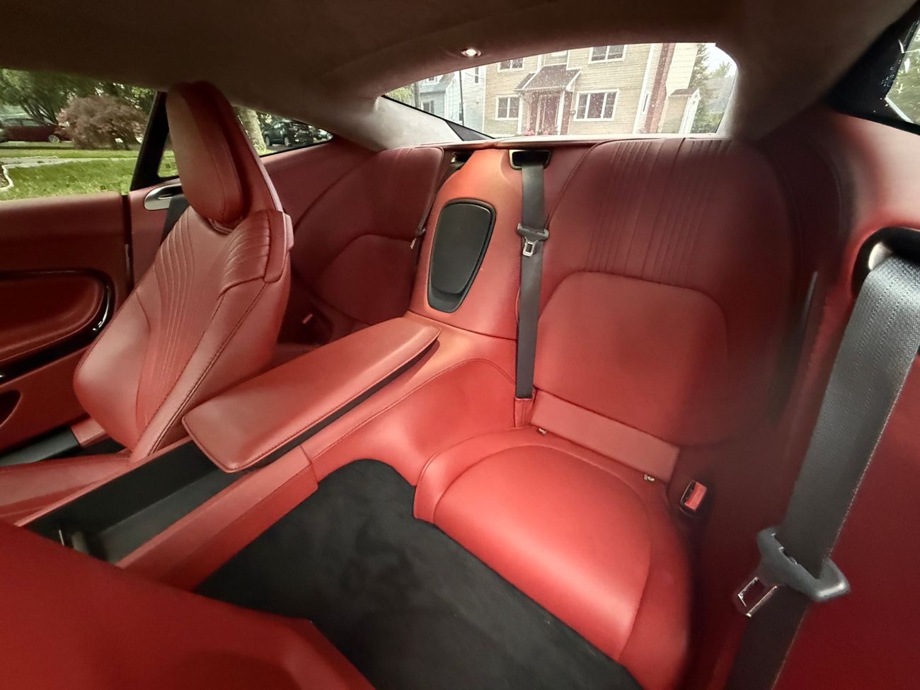 2017 ASTON MARTIN DB11 BASE