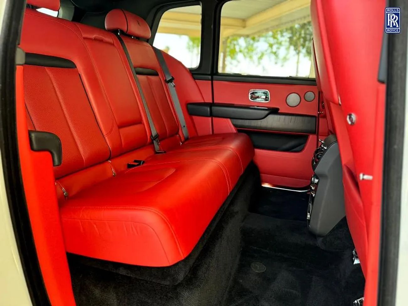 2021 ROLLS-ROYCE CULLINAN BASE