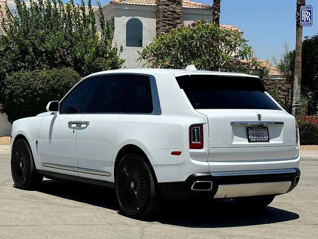 2021 ROLLS-ROYCE CULLINAN BASE