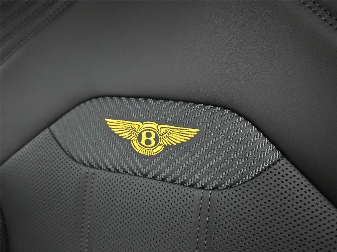 BENTLEY BENTAYGA S BLACK EDITION V8 SPORT UTILITY 4D