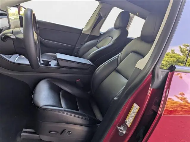 Tesla Model Y Performance Dual Motor
