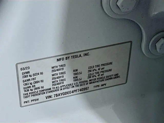 Tesla Model Y Long Range Dual Motor All-Wheel Drive