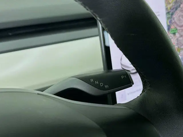 Tesla Model Y Long Range Dual Motor All-Wheel Drive