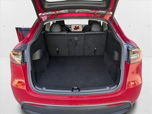 Tesla Model Y Performance Dual Motor