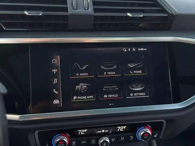 2022 Audi Q3