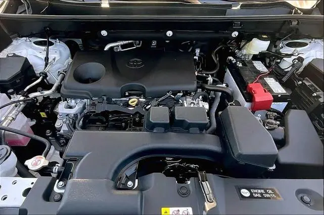 TOYOTA RAV4 XLE