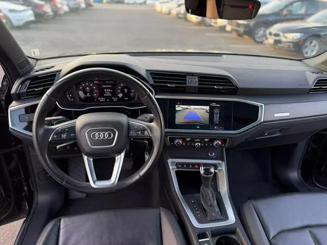 2022 Audi Q3