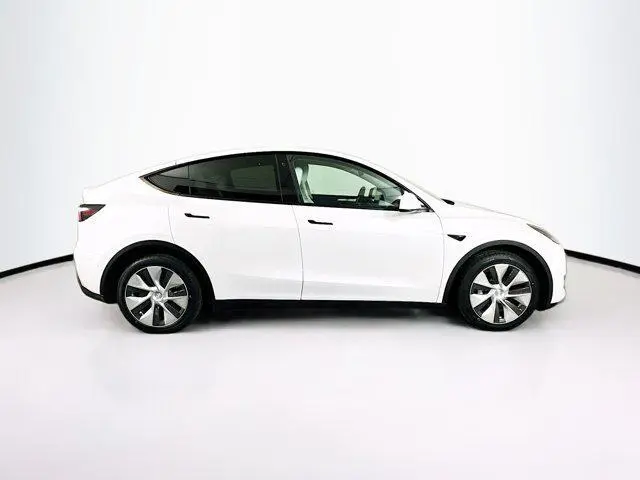 Tesla Model Y Long Range Dual Motor All-Wheel Drive