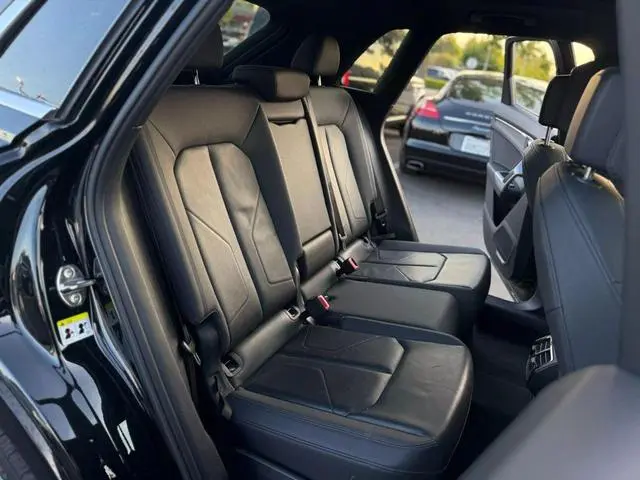 2022 Audi Q3