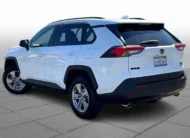 TOYOTA RAV4 XLE
