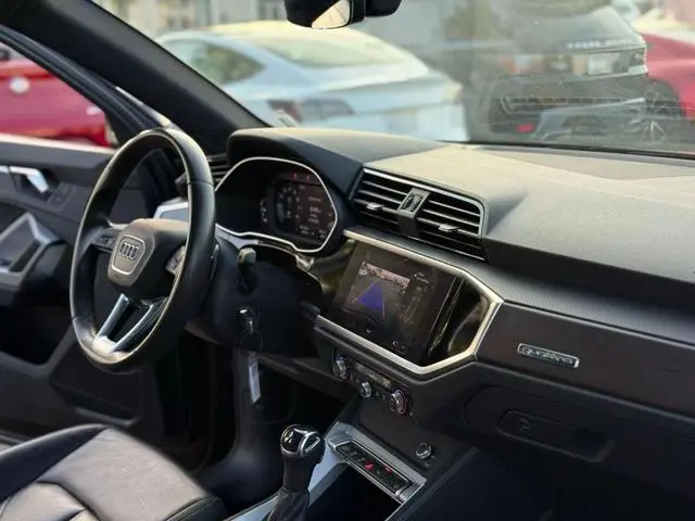 2022 Audi Q3