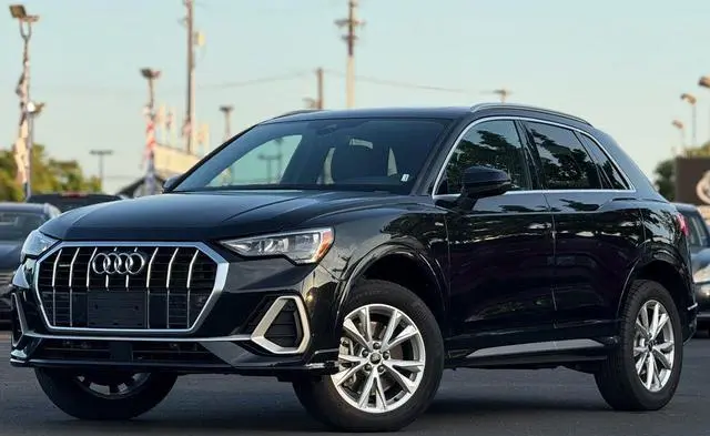 2022 Audi Q3