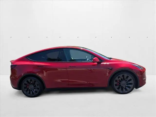 Tesla Model Y Performance Dual Motor
