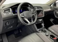 Volkswagen Tiguan 2.0T SE