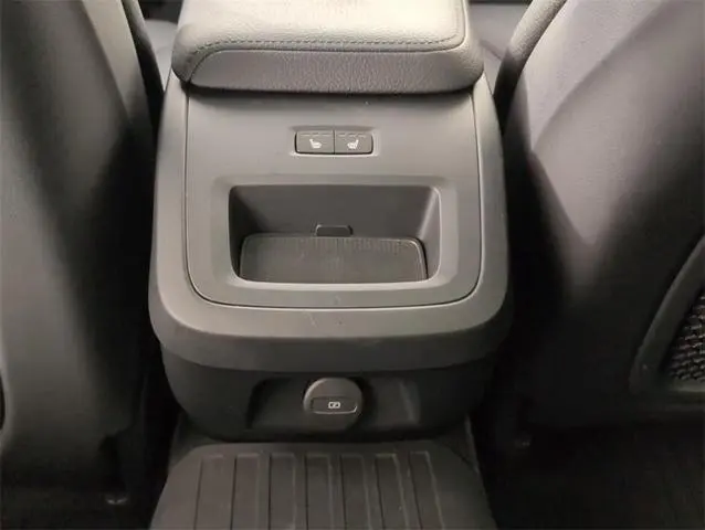 2021 Volvo V60 Cross Country T5