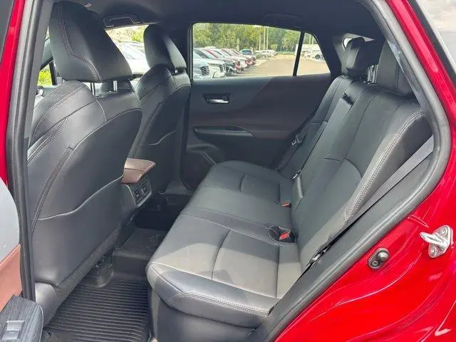 2023 Toyota Venza XLE