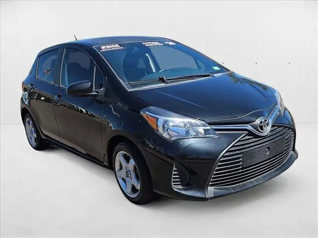 2016 Toyota Yaris L