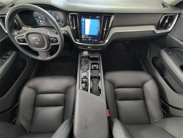 2021 Volvo V60 Cross Country T5