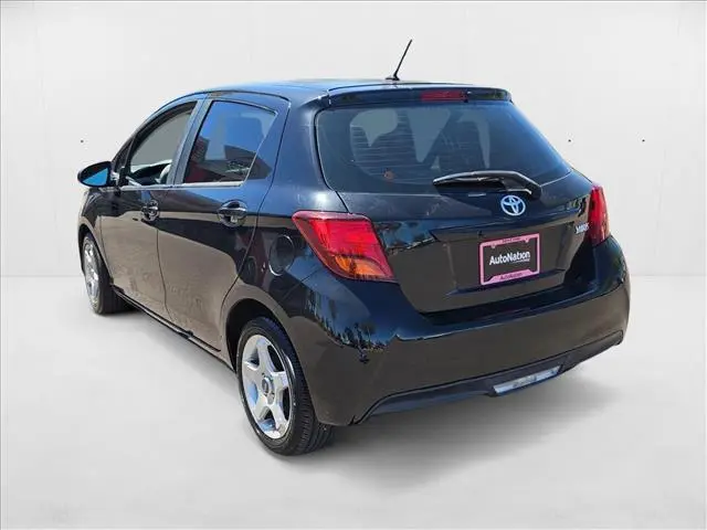 2016 Toyota Yaris L