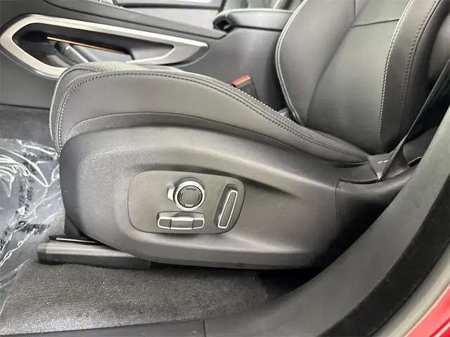 2026 Jaguar F-PACE R-Dynamic S P400 AWD Automatic