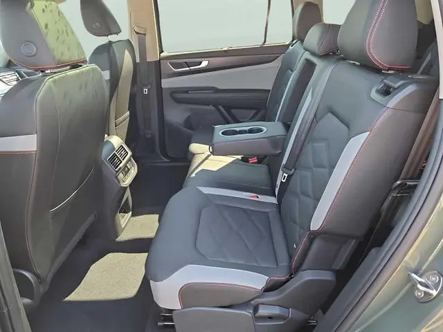 2026 Volkswagen Atlas 2.0T