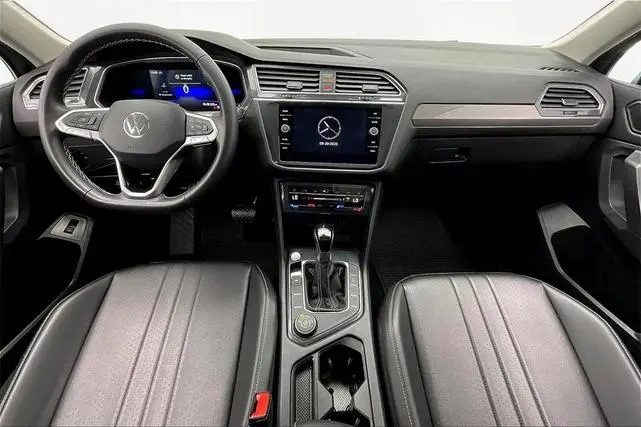 2026 Volkswagen Atlas 2.0T SE w/Technology 4MOTION