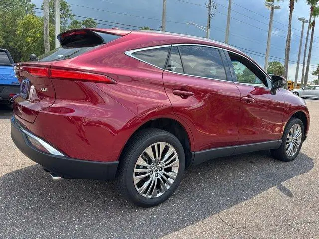 2023 Toyota Venza XLE