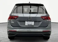 Volkswagen Tiguan 2.0T SE