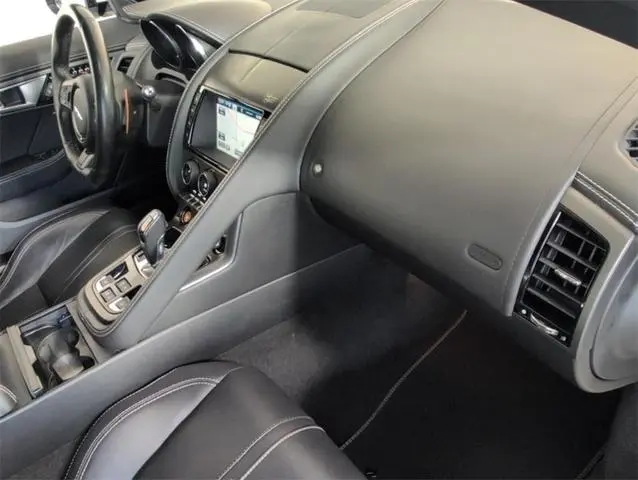 2017 Jaguar F-TYPE S British Design Edition