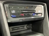 Volkswagen Tiguan 2.0T SE